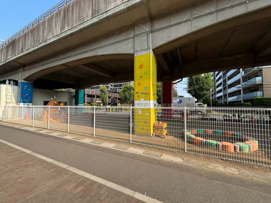 にじの駅保育園の園庭