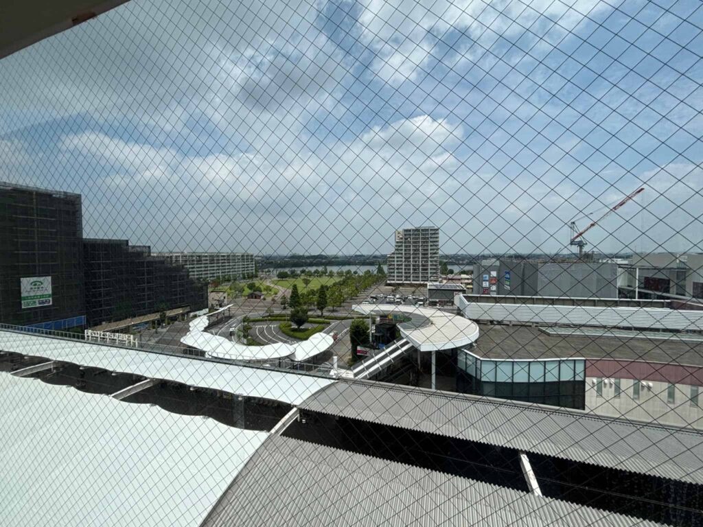 ヨガピス越谷レイクタウンのスタジオから見える景色